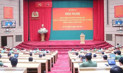 Hoàn thiện hệ thống pháp luật về an ninh mạng và bảo vệ dữ liệu cá nhân