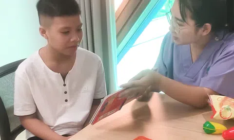 3 tháng hồi sinh ngoạn mục cho cậu bé nguy cơ sống thực vật sau đuối nước