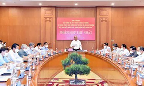 Xây dựng Nhà nước pháp quyền XHCN: 'Cái lớn là phục vụ nhân dân'