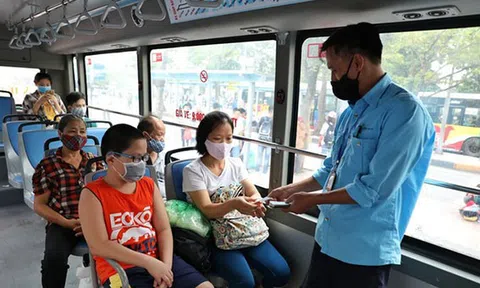 Hà Nội xét nghiệm gấp tất cả tài xế, phụ xe buýt Hà Nội sau chùm ca bệnh liên quan Cty Vận tải