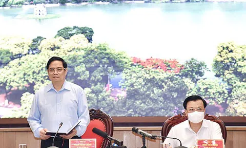 Thủ tướng Phạm Minh Chính: Hà Nội phải ưu tiên số 1 cho phòng chống dịch an toàn, hiệu quả
