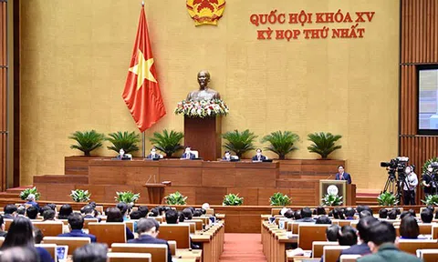 Đồng chí Phạm Minh Chính được bầu làm Thủ tướng Chính phủ nhiệm kỳ mới
