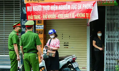 "Áp dụng biện pháp mạnh hơn Chỉ thị 17 tại địa bàn nguy cơ cao"
