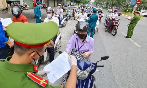 Từ 4/9: Công an Hà Nội lập 39 chốt kiểm soát ra, vào vùng đỏ