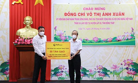 T&T Group trao tặng 140.000 bộ kit test nhanh COVID-19 và 150 tấn gạo hỗ trợ một số tỉnh phía Nam chống dịch