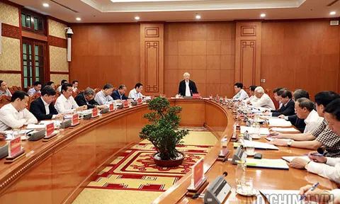 Gắn phòng, chống tiêu cực trong cán bộ, đảng viên với phòng, chống tham nhũng, giải pháp chủ động phòng ngừa tham nhũng từ sớm, từ xa