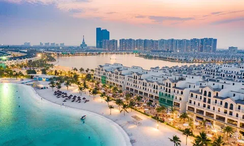 Thành phố đa trung tâm: Cơ hội để Hà Nội "thay da đổi thịt"