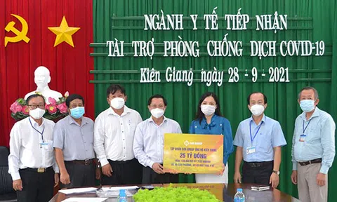 Sun Group trao tặng gói hỗ trợ đợt 3 trị giá 25 tỷ đồng, tiếp sức Kiên Giang chống dịch, đón khách tới Phú Quốc