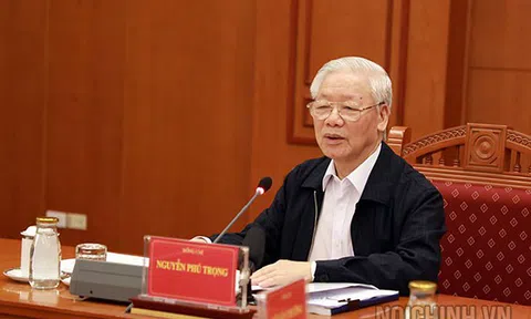Phòng, chống tiêu cực trong cán bộ, đảng viên, công chức, viên chức