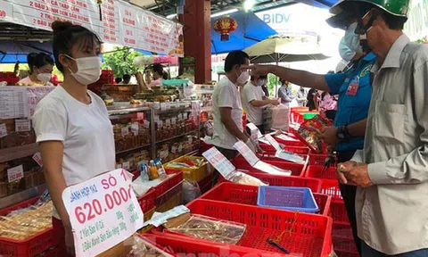 Chỉ thị mới của TPHCM về chống dịch COVID-19, phục hồi kinh tế