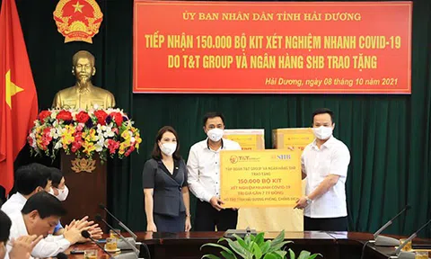 Tập đoàn T&T Group và ngân hàng SHB hỗ trợ tỉnh Hải Dương 150.000 bộ kít xét nghiệm nhanh trị giá gần 7 tỷ đồng.