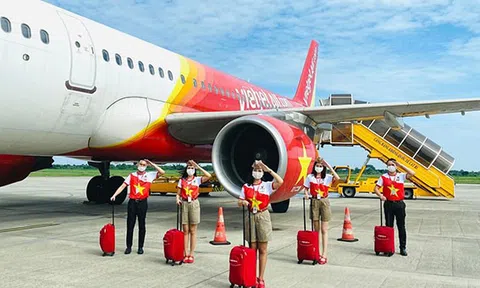 Khôi phục toàn mạng bay từ 21/10, Vietjet mở bán vé cùng nhiều khuyến mãi, tặng phí xét nghiệm Covid-19