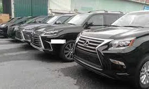 Phát hiện nhiều nghi vấn trong nhập khẩu xe ô tô biếu tặng