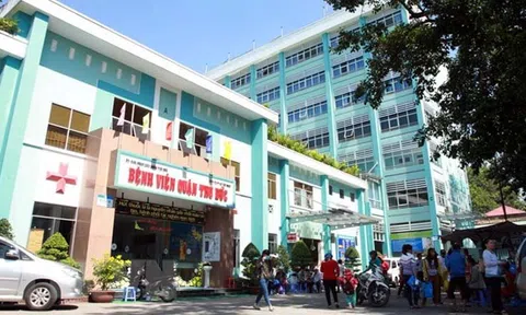 Khởi tố 6 bị can “chạy án” cho nguyên GĐ bệnh viện Thủ Đức: Cần phải làm rõ có hay không hành vi đưa nhận hối lộ