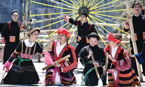 Sun World Fansipan Legend và câu chuyện “gieo mầm” văn hoá du lịch Sa Pa