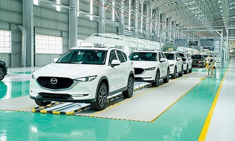 Giảm lệ phí trước bạ: Người mua hưởng lợi, kỳ vọng thị trường ô tô cuối năm sẽ bùng nổ