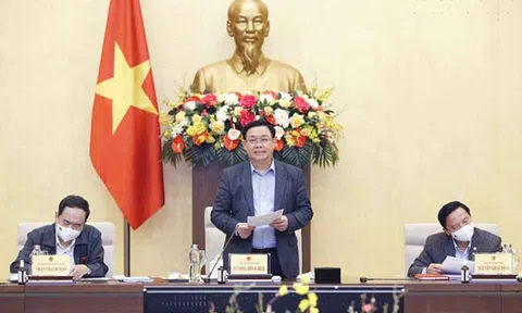 Thường vụ Quốc hội xem xét một số chính sách đặc biệt trong phòng chống COVID-19