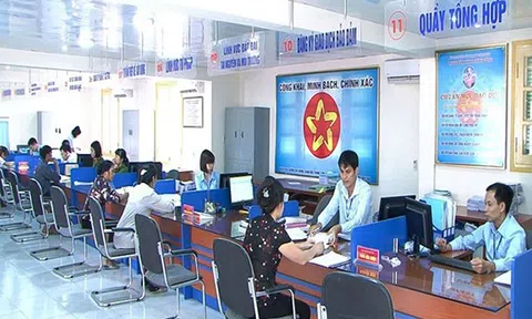 Xử lý nghiêm cán bộ, viên chức nhũng nhiễu, tiêu cực trong thực hiện giải quyết thủ tục hành chính
