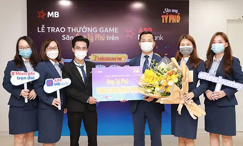 Lộ diện khách hàng trúng 1 tỷ đồng nhờ chơi game trên App MBBank