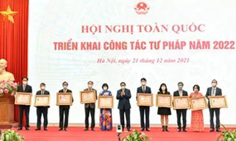 Khuyến khích các đề xuất hoàn thiện thể chế, đẩy mạnh phòng chống tham nhũng ngay từ khi xây dựng thể chế