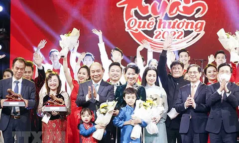 Chủ tịch nước Nguyễn Xuân Phúc: Vận mệnh mới tốt đẹp hơn nhất định sẽ đến trong năm Nhâm Dần 2022