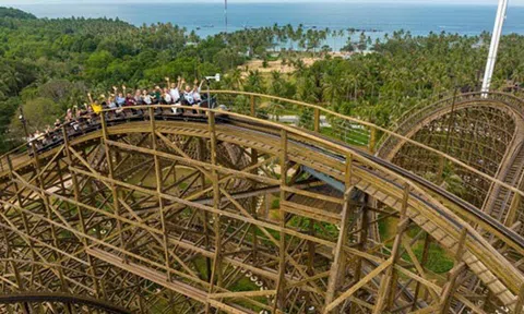 Phú Quốc "hút" khách du lịch sau Tết Nguyên đán 2022