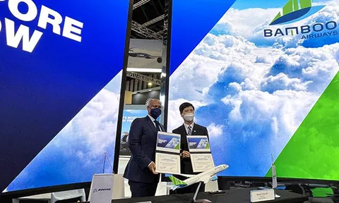 Bamboo Airways ký thỏa thuận động cơ trị giá 60 triệu USD với SR Technics, thảo luận mua Boeing 777X tại Singapore Airshow