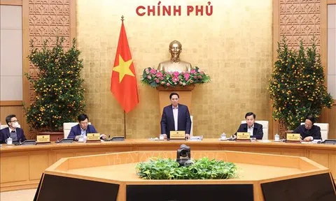 Xây dựng pháp luật phải đặt lợi ích quốc gia, dân tộc, nhân dân lên trên hết, trước hết