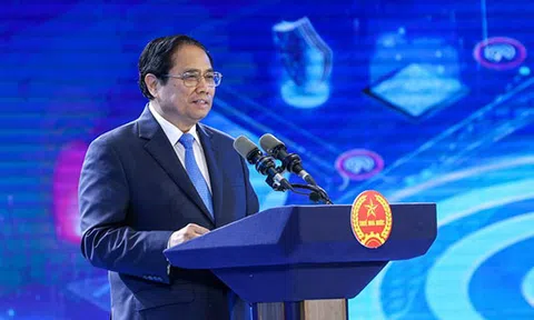 Thủ tướng yêu cầu ngành thuế phải đi đầu trong chuyển đổi số và thay đổi căn bản phương thức quản lý thuế
