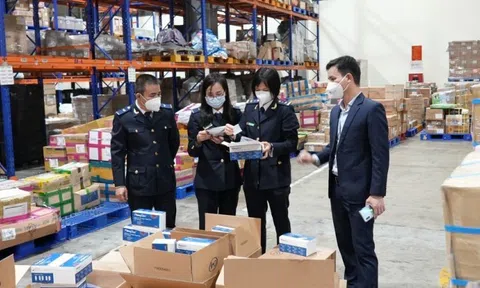 Thu nộp ngân sách gần 2.000 tỷ đồng từ xử lý buôn lậu, gian lận thương mại