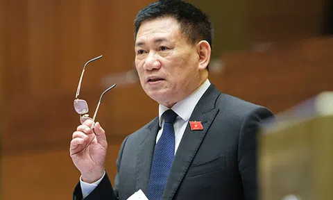 Bộ trưởng Tài chính: Đã trình Chính phủ phương án giảm thuế để hạ nhiệt giá xăng