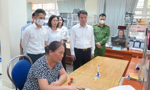 Bảo hiểm xã hội Việt Nam: Triển khai ứng dụng công nghệ sinh trắc xác thực vân tay trên thẻ CCCD gắn chíp trong KCB BHYT