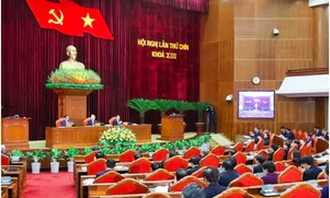 Thông cáo báo chí ngày làm việc đầu tiên của Hội nghị Trung ương 9