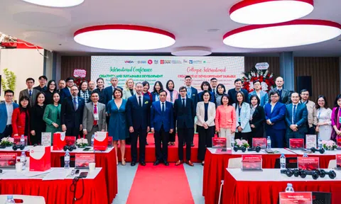 Hội thảo quốc tế với chủ đề “ Tái cân bằng giữa thương mại và quản lý rừng bền vững”
