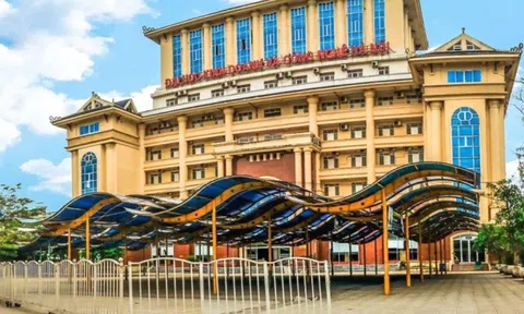 Trường Đại học Kinh doanh và Công nghệ Hà Nội tuyển sinh đào tạo song bằng đại học hình thức vừa làm vừa học năm 2023
