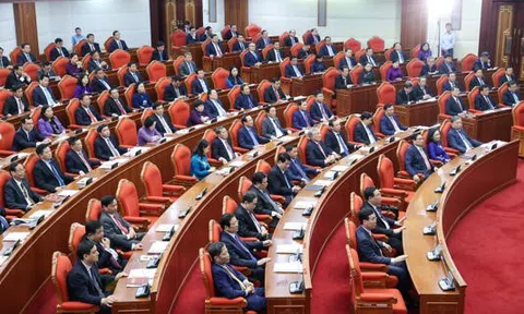 Cấm bố trí người thân làm lãnh đạo ở 13 ngành; lượng hoá cụ thể các hành vi lợi dụng chức vụ, quyền hạn, chạy chức, chạy quyền