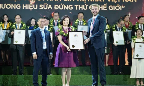 Giá trị thương hiệu thăng hạng chạm mốc 3 tỷ đô la, Vinamilk là thương hiệu thực phẩm giá trị nhất và có tính bền vững cao nhất tại Việt Nam