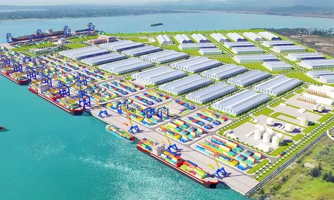 Đầu tư bến cảng 5 vạn tấn sẵn sàng vận hành theo công nghệ mới
