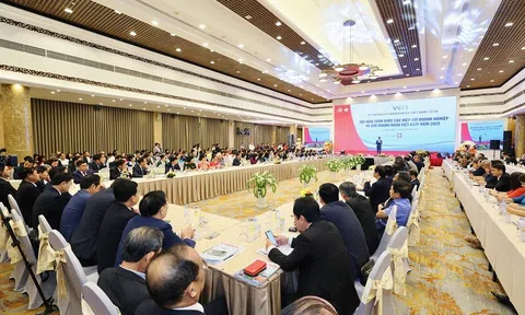 Những nét mới trong Nghị quyết của Bộ Chính trị về doanh nhân