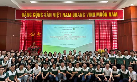 Hội thảo tự đánh giá rủi ro và các chốt kiểm soát tại Vietcombank Long An năm 2024