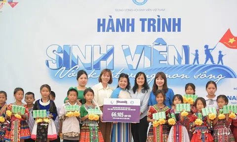 Vinamilk & Quỹ sữa Vươn cao Việt Nam năm thứ 17: Thêm nhiều bữa ăn có sữa cho trẻ em