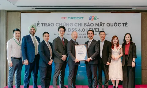 FE CREDIT nhận chứng chỉ bảo mậtquốc tế PCI DSS 4.0 LEVEL 1 từ FPT IS