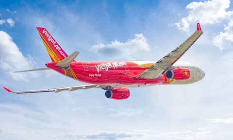 Top 50 công ty niêm yết tốt nhất của Forbes gọi tên Vinamilk, Petrolimex, Vietjet, Hoà Phát, FPT…