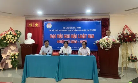 Chi hội Luật gia Trung tâm tư vấn pháp luật tại Thành phố Hồ Chí Minh nâng cao hơn nữa chất lượng hội viên và công tác tư vấn pháp luật