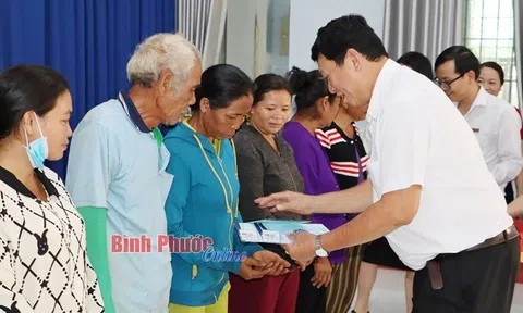 Chuyển BHYT từ doanh nghiệp sang BHYT hộ gia đình