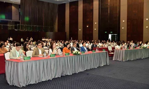 Vietcombank tổ chức thành công Vòng chung kết Hội thi Nghiệp vụ Ngân hàng bán lẻ năm 2024
