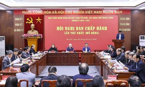 Hội nghị lần thứ nhất Ban Chấp hành Đảng bộ Mặt trận Tổ quốc, các đoàn thể trung ương