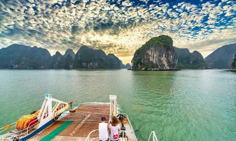 Du lịch Cát Bà tăng trưởng hai con số nhờ điều gì?