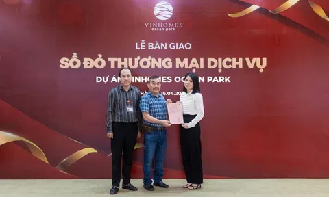 Luật sư: Shop thương mại dịch vụ Vinhomes được cấp sổ đỏ là tín hiệu tích cực