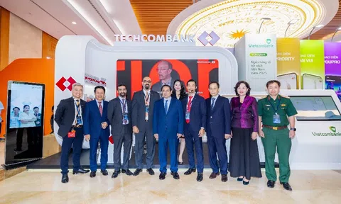 Techcombank khai phóng sức mạnh chuyển đổi số, giới thiệu giải pháp đột phá tại sự kiện chuyển đổi số ngành ngân hàng 2025